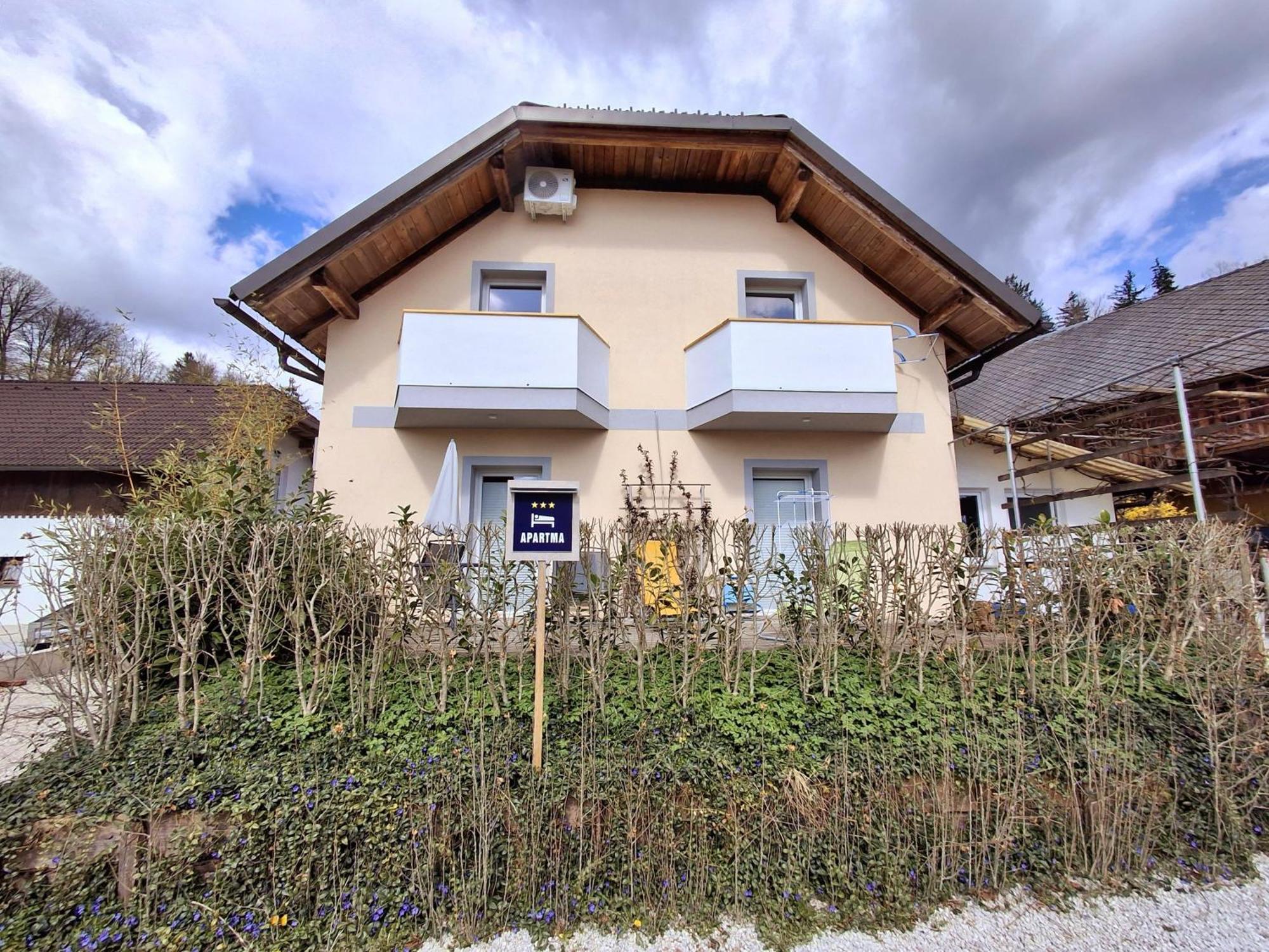 Alpipond Apartment *